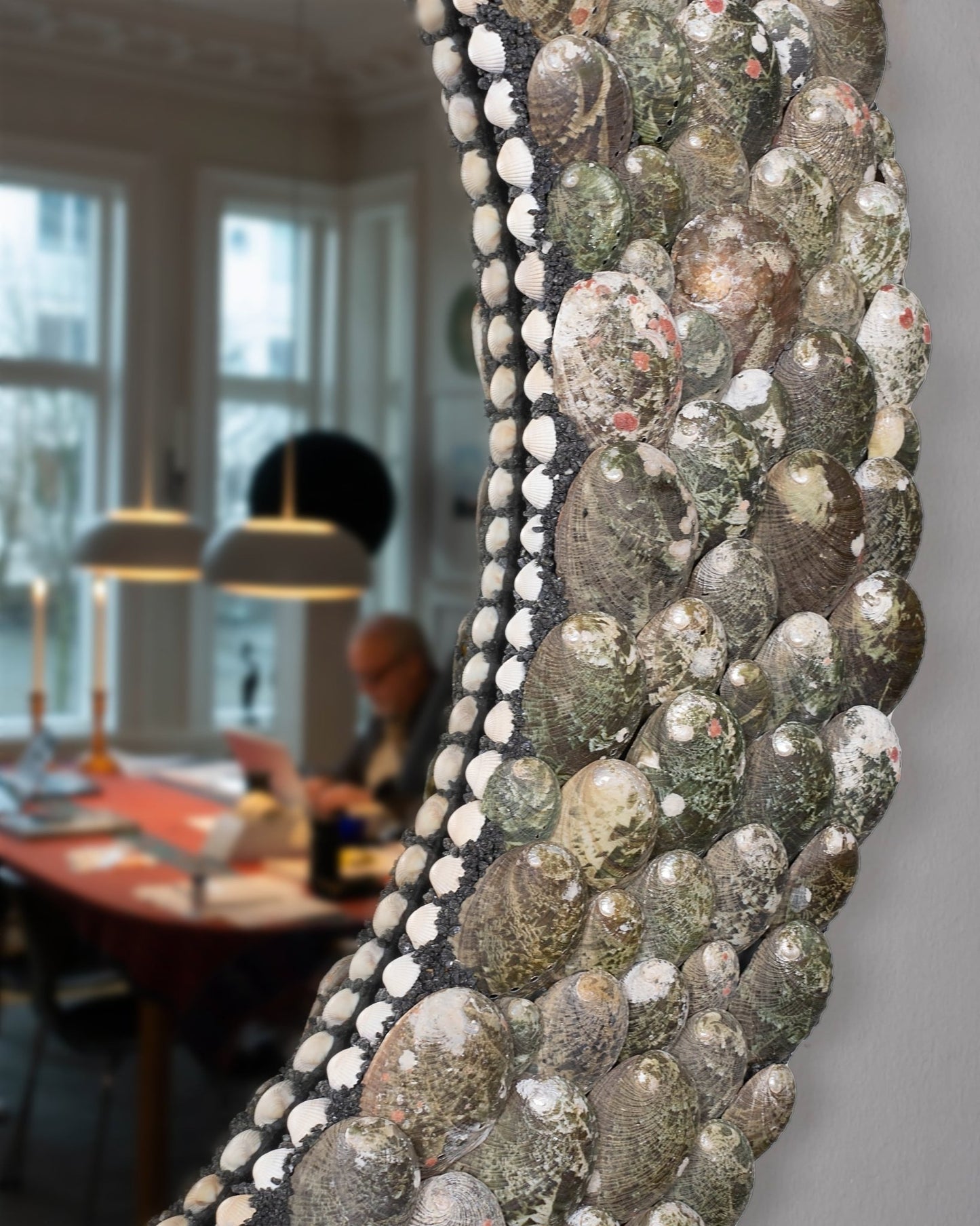 A PERFECT CIRCLE | Shell mirror | Shellman | Amsterdam | Natural art from sea and beach