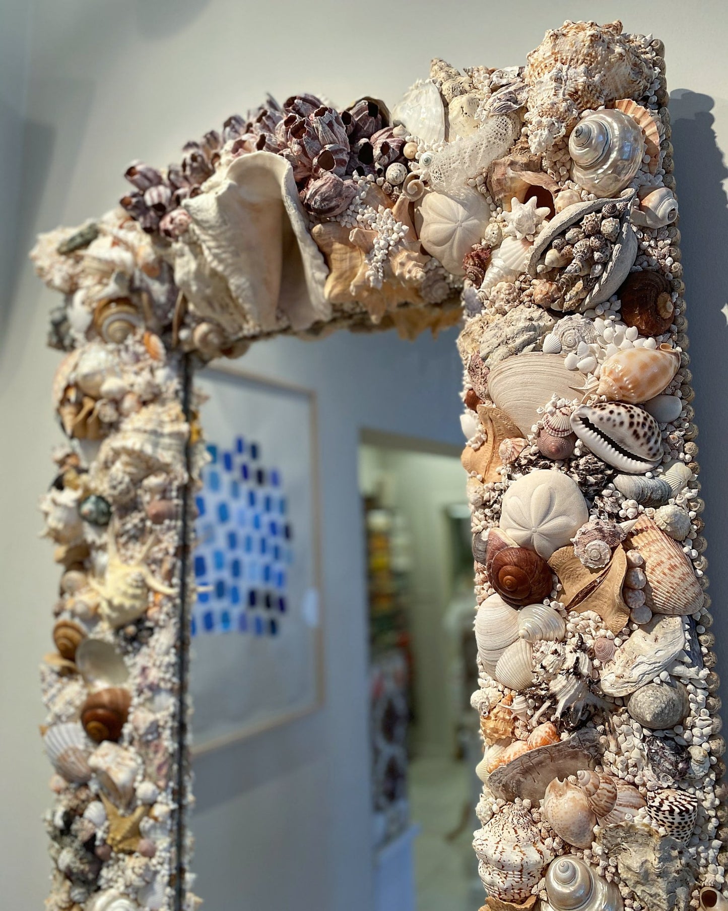HEART OF THE OCEAN | Shell mirror, 1 of 1 | Shellman | Amsterdam | Natural art from sea and beach