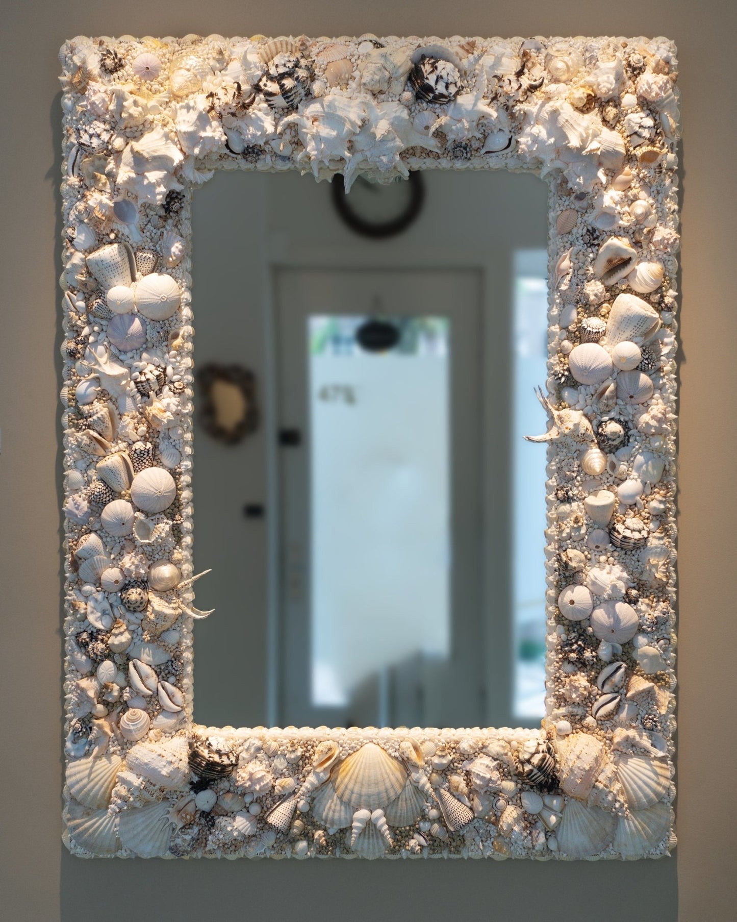 MUREX | Shell mirror, 1 of 1 | Shellman | Amsterdam | Natural art from sea and beach